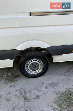 Грузовой фургон Volkswagen Crafter 2015 в 