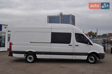 Грузовой фургон Volkswagen Crafter 2014 в 