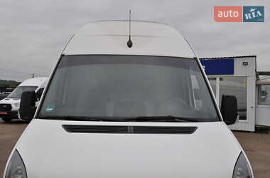 Грузовой фургон Volkswagen Crafter 2014 в 