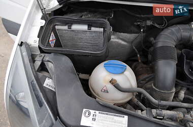 Грузовой фургон Volkswagen Crafter 2014 в 
