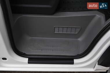 Грузовой фургон Volkswagen Crafter 2020 в 