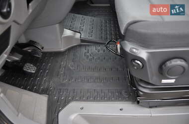 Грузовой фургон Volkswagen Crafter 2020 в 