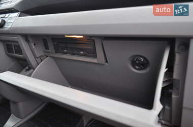 Грузовой фургон Volkswagen Crafter 2020 в 