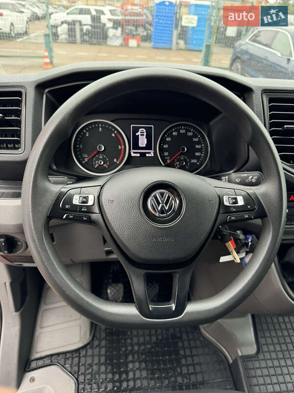 Грузовой фургон Volkswagen Crafter 2019 в Киеве