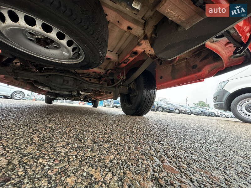 Грузовой фургон Volkswagen Crafter 2019 в Киеве