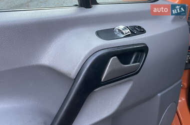 Вантажний фургон Volkswagen Crafter 2012 в 