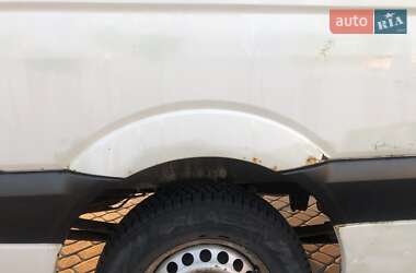 Грузовой фургон Volkswagen Crafter 2011 в 