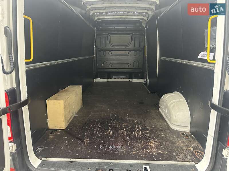 Грузовой фургон Volkswagen Crafter 2021 в Черновцах
