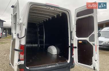 Грузовой фургон Volkswagen Crafter 2022 в 