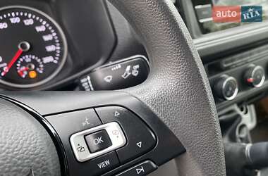 Грузовой фургон Volkswagen Crafter 2022 в 