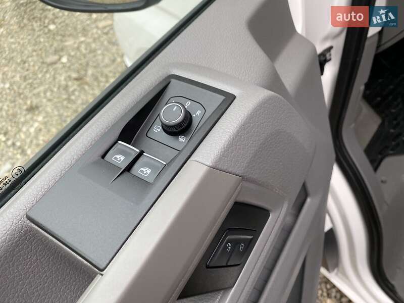 Грузовой фургон Volkswagen Crafter 2022 в Хусте