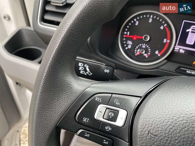 Грузовой фургон Volkswagen Crafter 2022 в Хусте