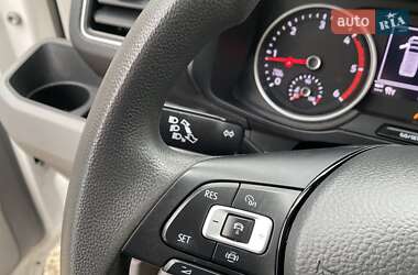 Грузовой фургон Volkswagen Crafter 2022 в 