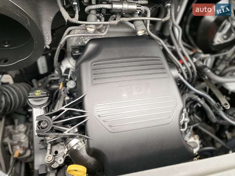 Грузовой фургон Volkswagen Crafter 2022 в Хусте
