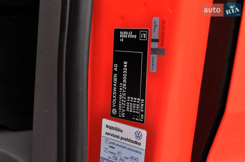 Грузовой фургон Volkswagen Crafter 2019 в Киеве