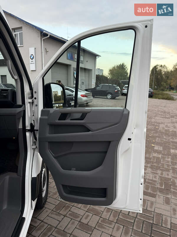 Грузовой фургон Volkswagen Crafter 2021 в Киеве