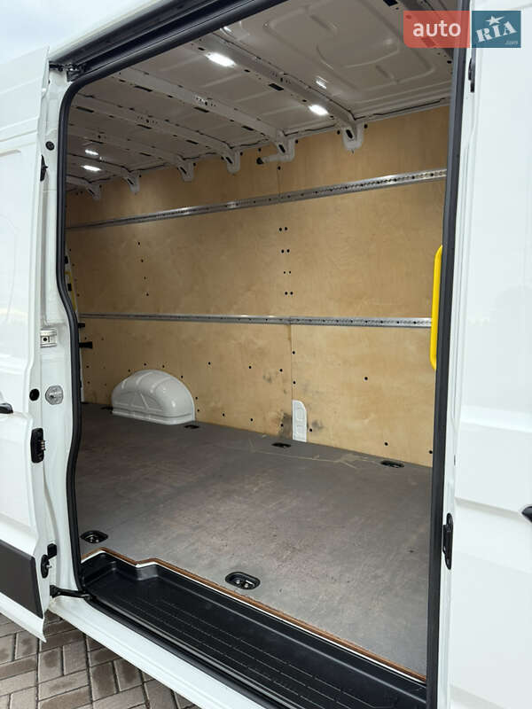 Грузовой фургон Volkswagen Crafter 2021 в Киеве