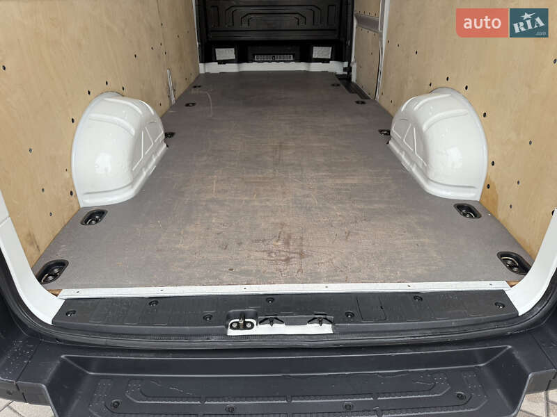 Грузовой фургон Volkswagen Crafter 2021 в Киеве