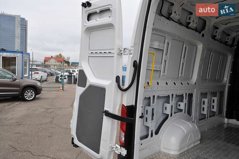 Вантажний фургон Volkswagen Crafter 2021 в Києві