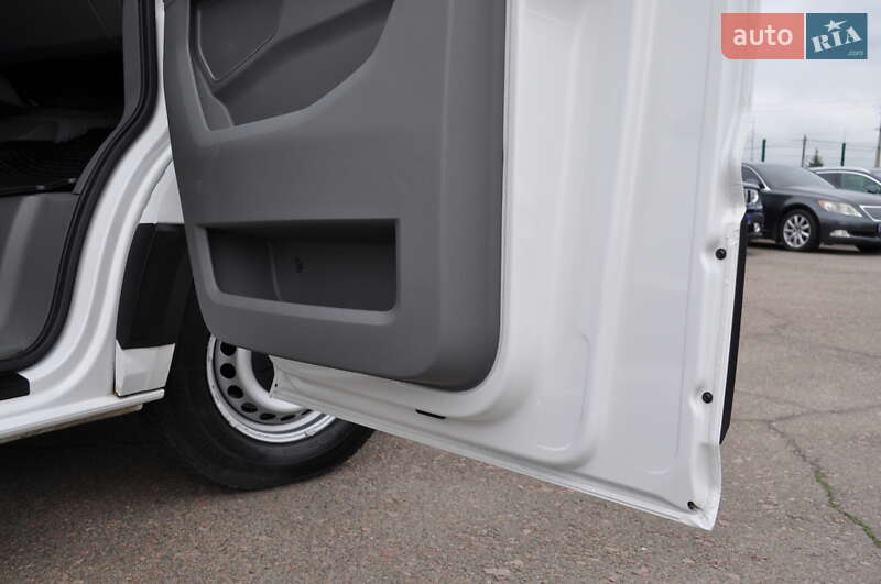 Вантажний фургон Volkswagen Crafter 2021 в Києві