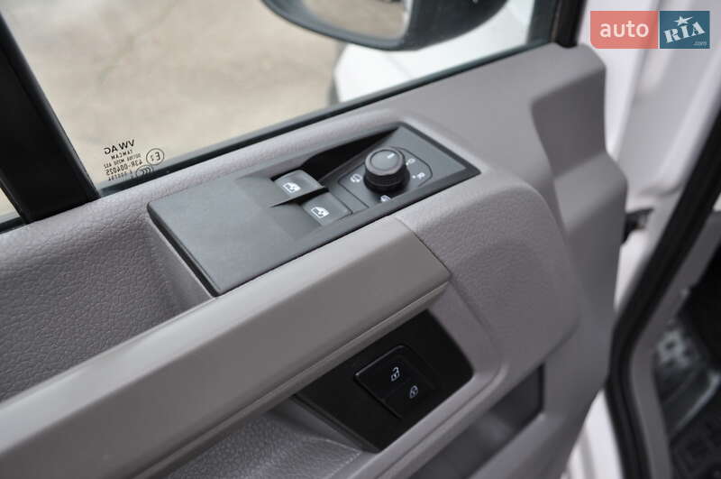 Вантажний фургон Volkswagen Crafter 2021 в Києві фото 50 Вантажний фургон Volkswagen Crafter 2021 в Києві
