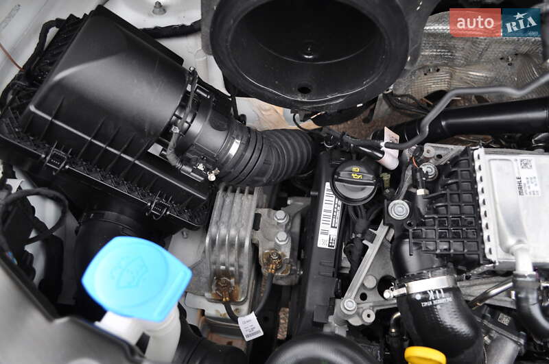 Вантажний фургон Volkswagen Crafter 2021 в Києві фото 65 Вантажний фургон Volkswagen Crafter 2021 в Києві