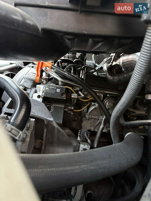 Микроавтобус грузовой (до 3,5т) Volkswagen Crafter 2007 в Днепре фото 19 Микроавтобус грузовой (до 3,5т) Volkswagen Crafter 2007 в Днепре