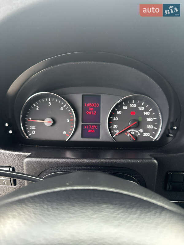 Вантажний фургон Volkswagen Crafter 2016 в Дубні