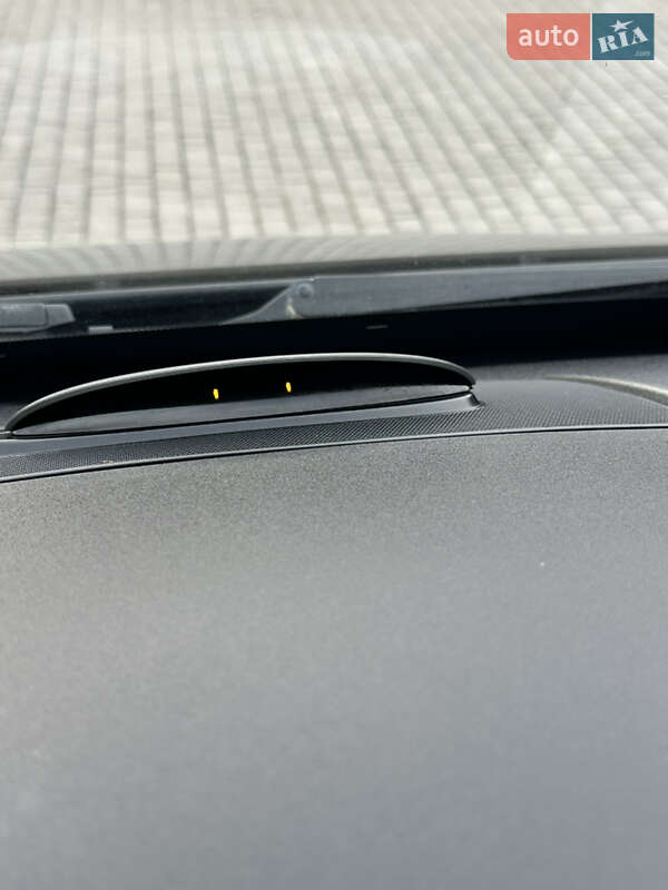 Вантажний фургон Volkswagen Crafter 2016 в Дубні