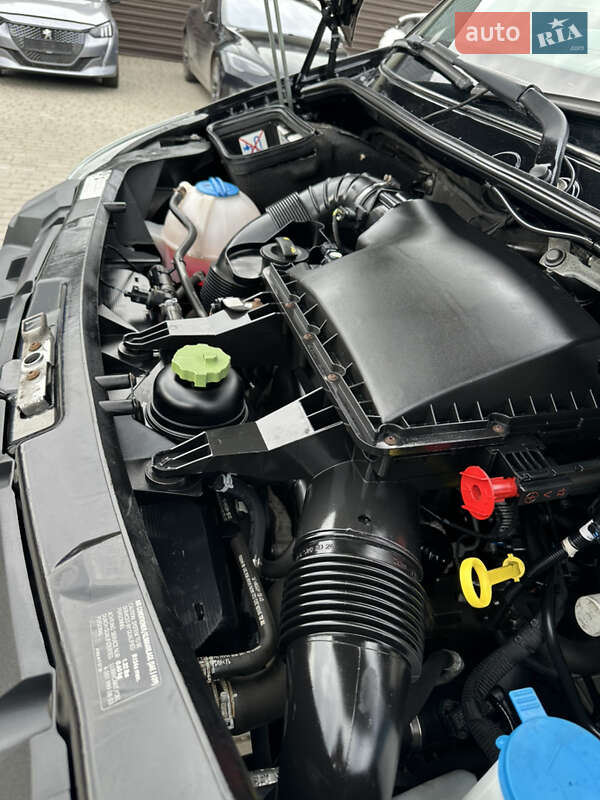 Вантажний фургон Volkswagen Crafter 2016 в Дубні