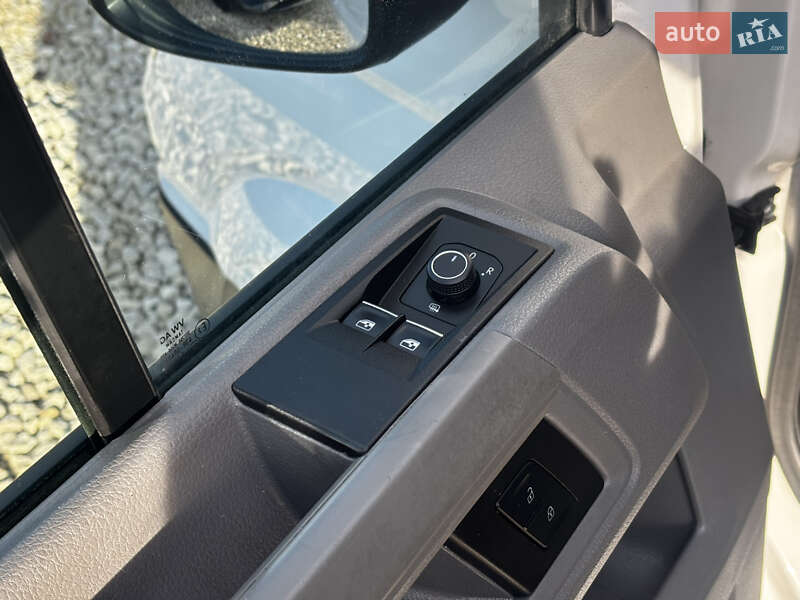Грузовой фургон Volkswagen Crafter 2021 в Львове