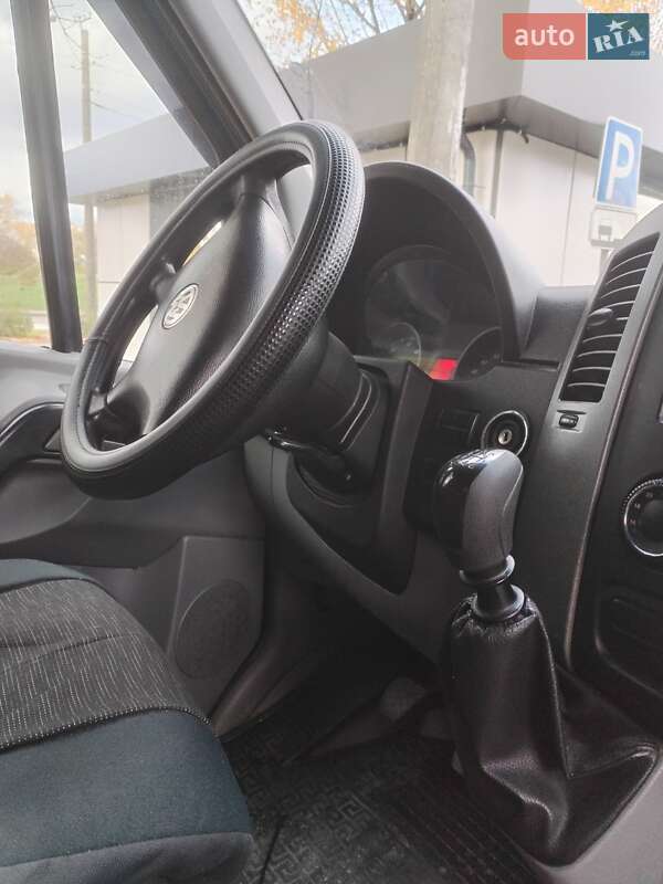 Грузовой фургон Volkswagen Crafter 2008 в Ивано-Франковске