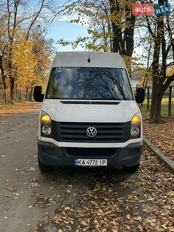 Вантажний фургон Volkswagen Crafter 2014 в Києві