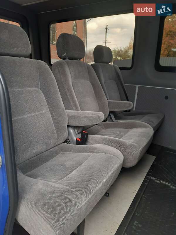 Мікроавтобус Volkswagen Crafter 2015 в Вінниці