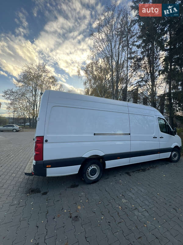 Вантажний фургон Volkswagen Crafter 2016 в Чернівцях
