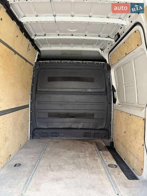 Грузовой фургон Volkswagen Crafter 2015 в Иршаве фото 20 Грузовой фургон Volkswagen Crafter 2015 в Иршаве