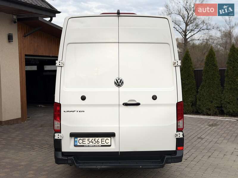 Вантажний фургон Volkswagen Crafter 2018 в Чернівцях