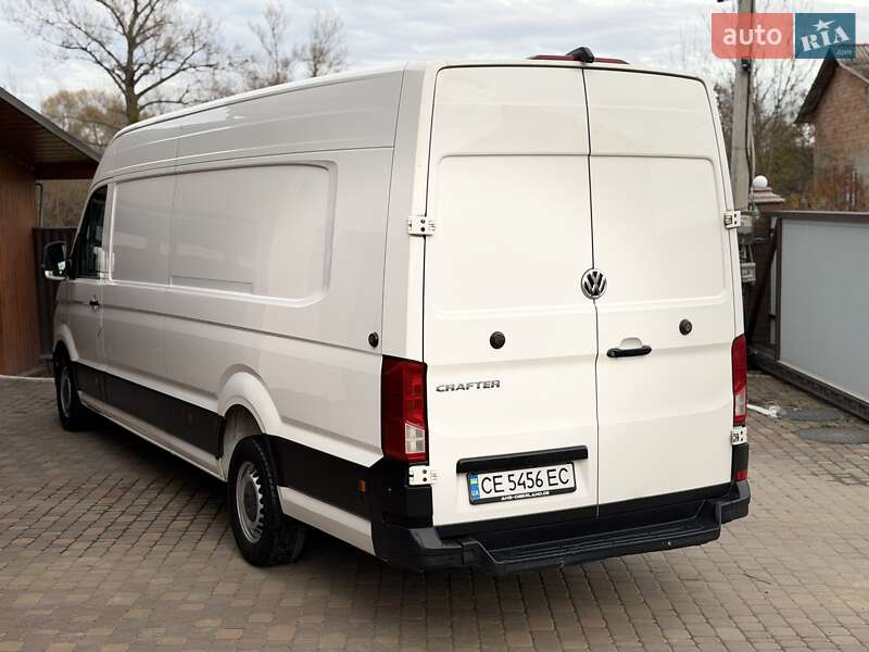 Вантажний фургон Volkswagen Crafter 2018 в Чернівцях