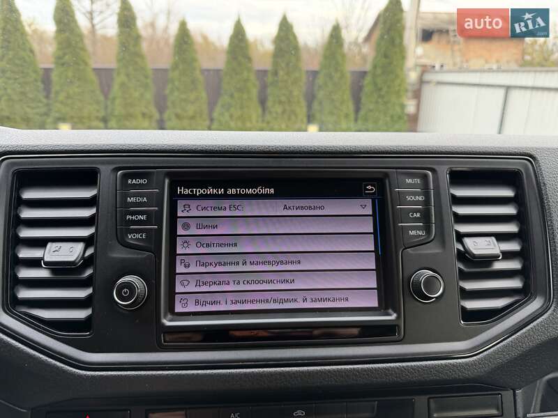 Вантажний фургон Volkswagen Crafter 2018 в Чернівцях