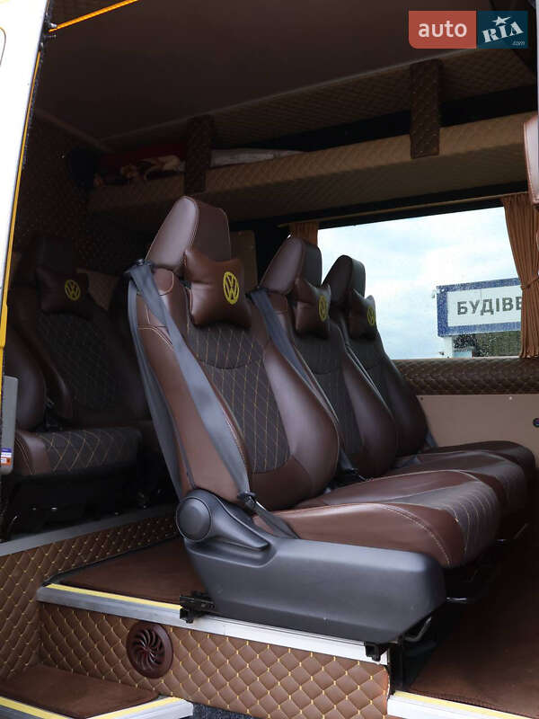 Универсал Volkswagen Crafter 2016 в Дрогобыче