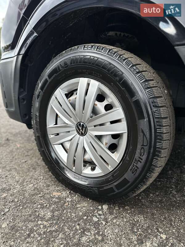 Вантажопасажирський фургон Volkswagen Crafter 2018 в Білогородці