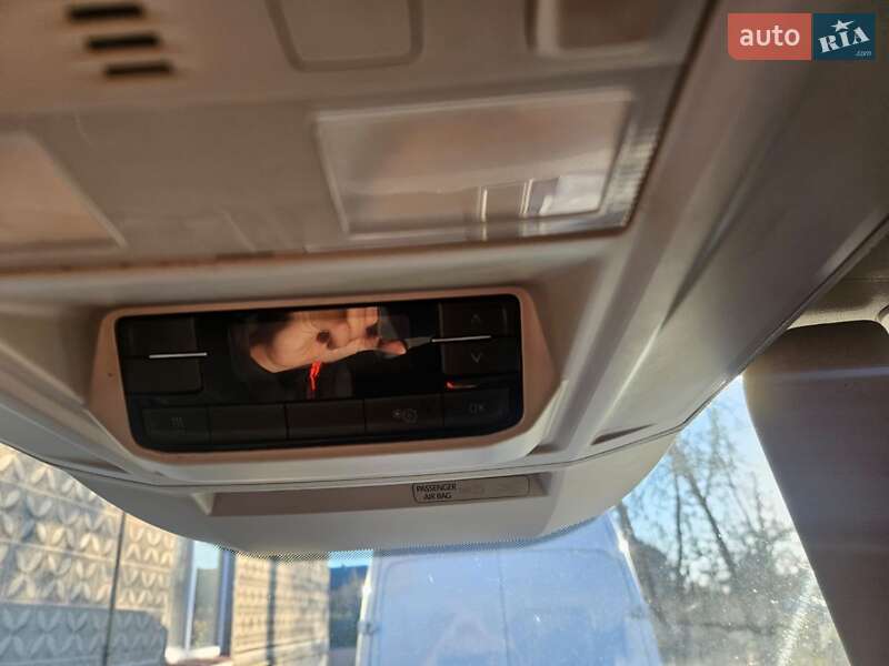 Микроавтобус грузовой (до 3,5т) Volkswagen Crafter 2017 в Львове