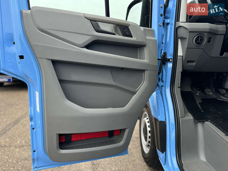 Грузовой фургон Volkswagen Crafter 2021 в Киеве