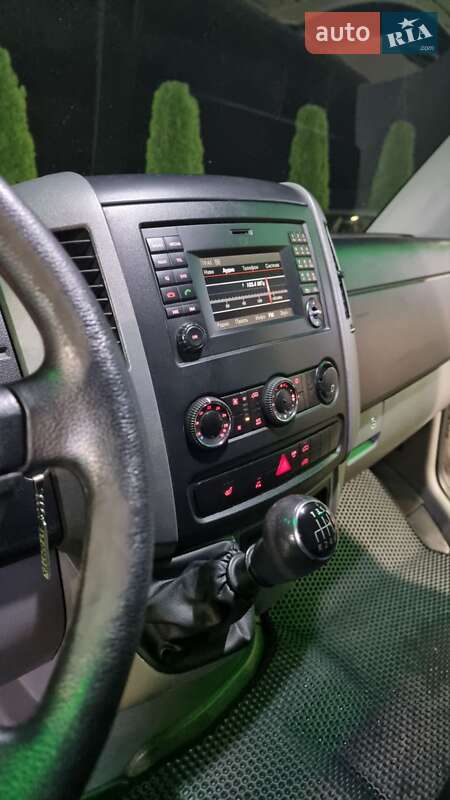 Вантажний фургон Volkswagen Crafter 2015 в Івано-Франківську фото 15 Вантажний фургон Volkswagen Crafter 2015 в Івано-Франківську