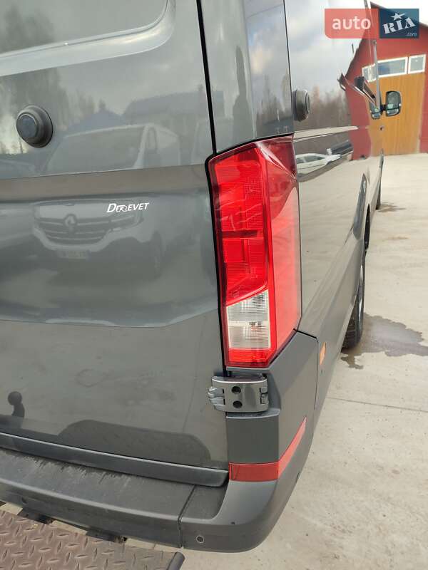 Грузовой фургон Volkswagen Crafter 2021 в Млинове