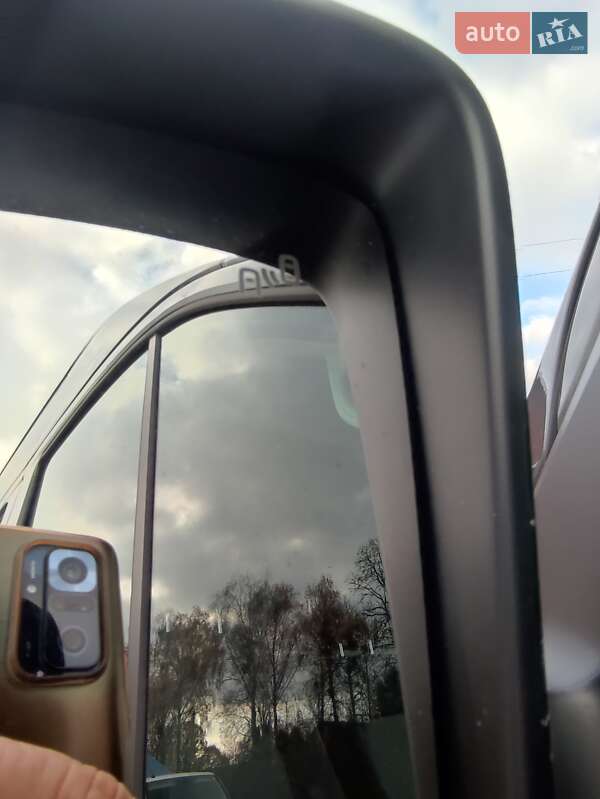 Грузовой фургон Volkswagen Crafter 2021 в Млинове