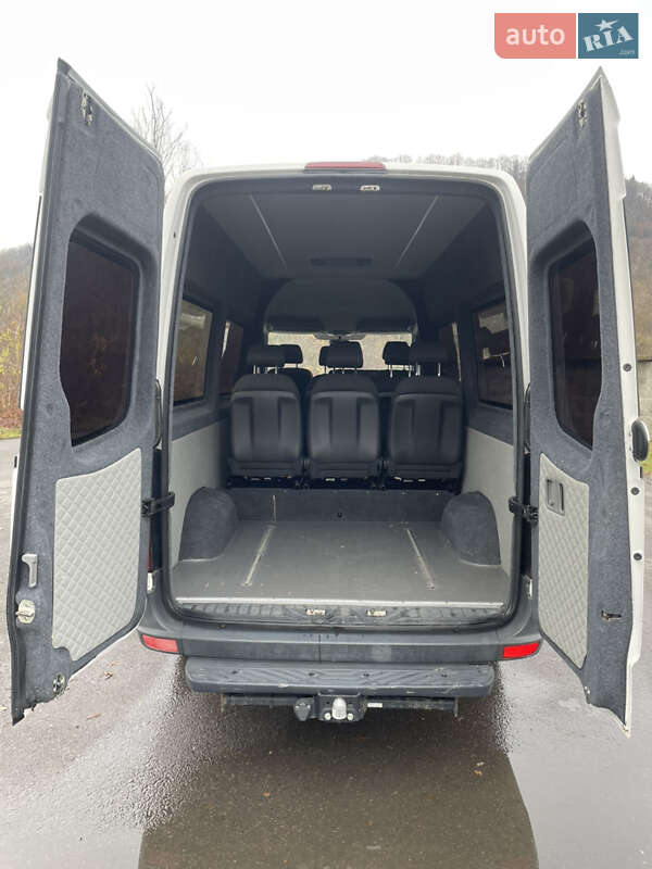 Мікроавтобус Volkswagen Crafter 2014 в Хусті