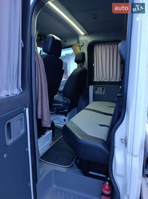 Эвакуатор Volkswagen Crafter 2015 в Кременце фото 8 Эвакуатор Volkswagen Crafter 2015 в Кременце