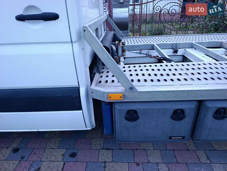 Эвакуатор Volkswagen Crafter 2015 в Кременце фото 5 Эвакуатор Volkswagen Crafter 2015 в Кременце