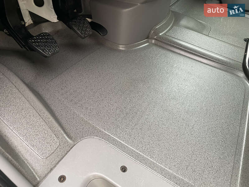 Вантажний фургон Volkswagen Crafter 2017 в Одесі фото 47 Вантажний фургон Volkswagen Crafter 2017 в Одесі